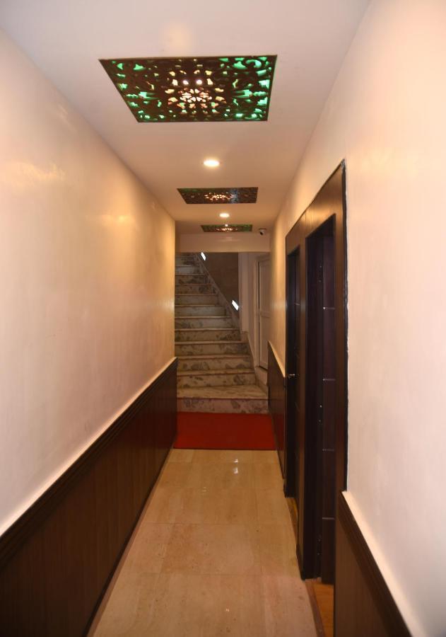 Marinha Airport Hotel Kathmandu Exterior foto
